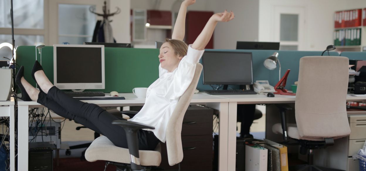 Photo Portage entrepreneurial et bien-être au travail : Comment préserver votre équilibre en tant qu'entrepreneur indépendant ?2